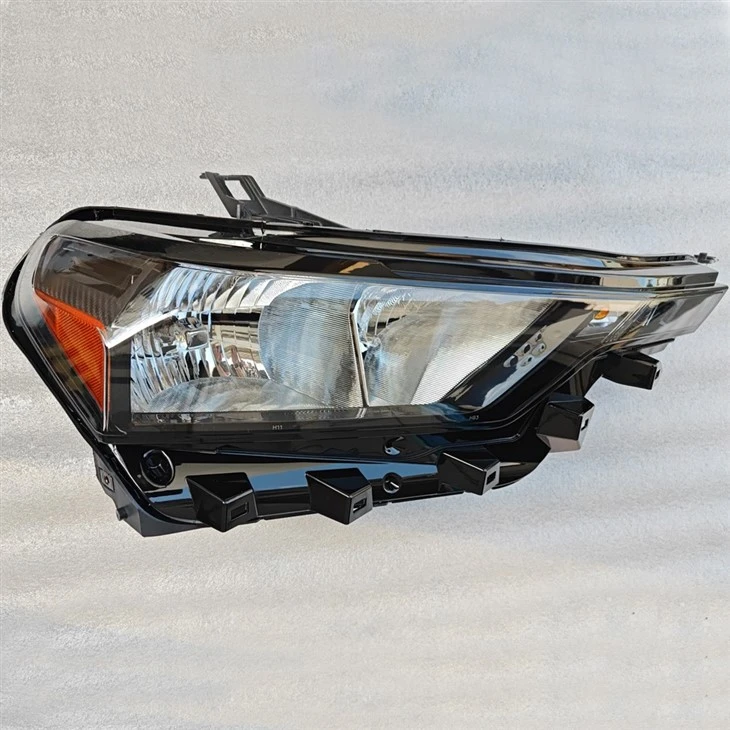headlight for Chevrolet Colorado